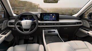 2025 Lincoln Lincoln Aviator Internal Image 2